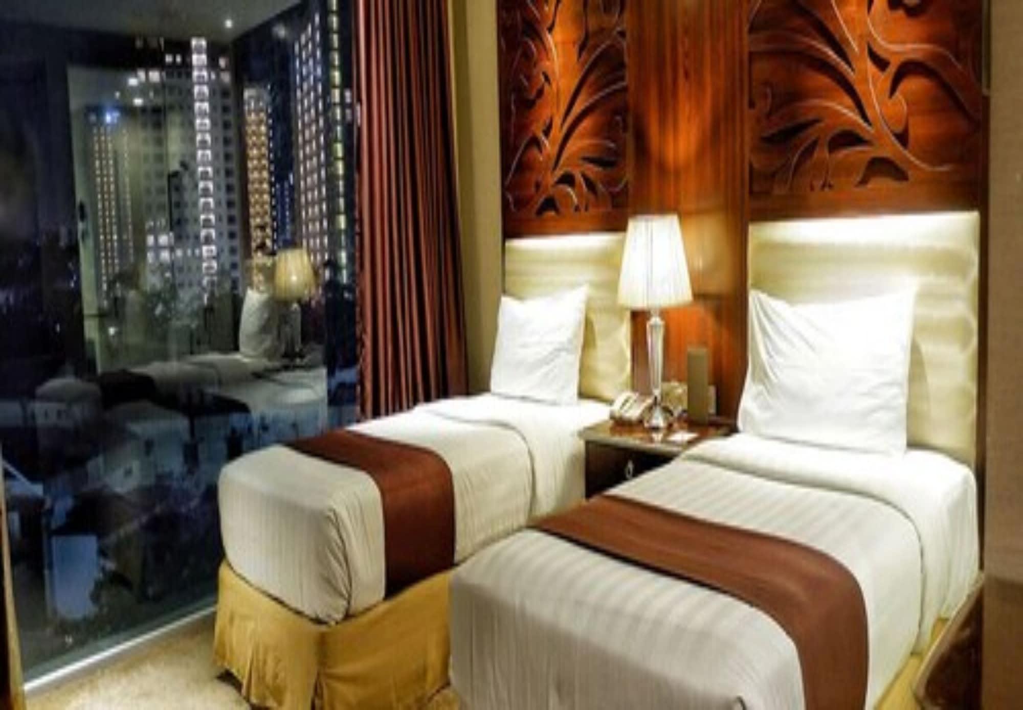 เบลวิว โฮเต็ล บันดุง Hotel ภายนอก รูปภาพ